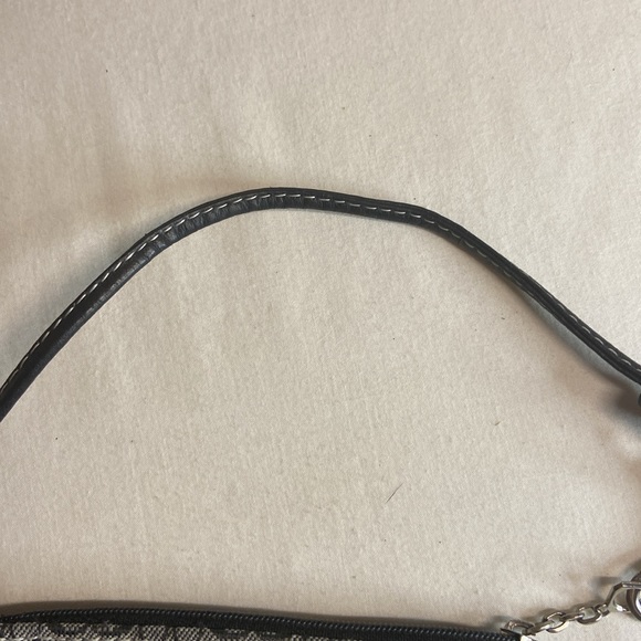 EUC  Vintage Coach  wristlet pouch in signature jacquard and leather - Picture 6 of 12